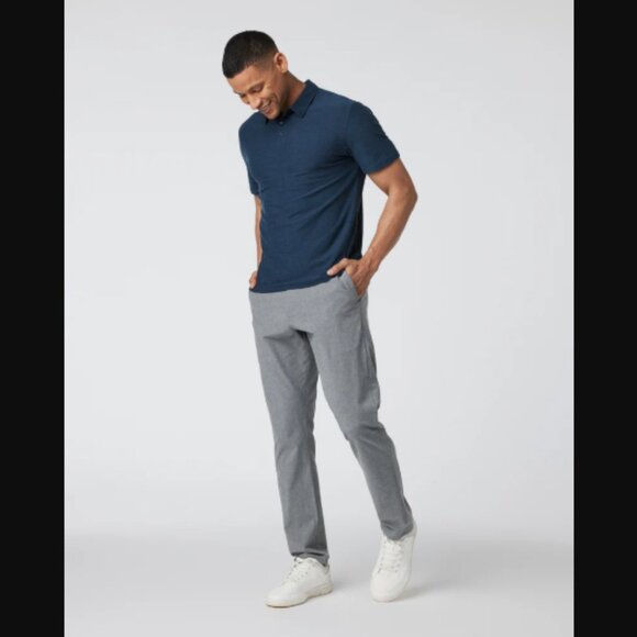 Vuori Men's Strato Tech Polo Shade Navy Heather Size XL Retail Price $68.00 - Picture 2 of 10